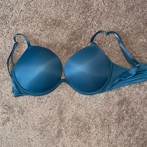 Victoria’s Secret PINK Push Up Bra
